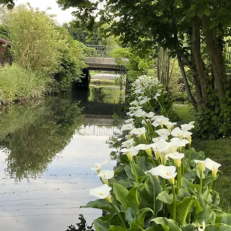 Maison d'hôtes Comme Parenthèse Au Coeur Des Hortillonnages 4*