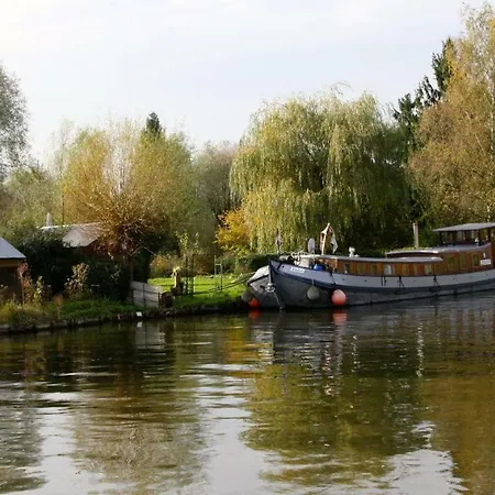 Comme Parenthese Au Coeur Des Hortillonnages Pensjonat Amiens
