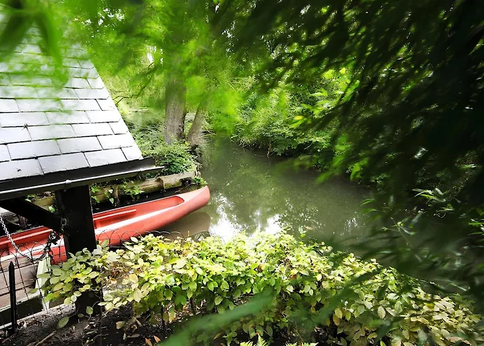 Comme Parenthèse Au Coeur Des Hortillonnages 4*